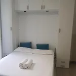 Riviera 2*
