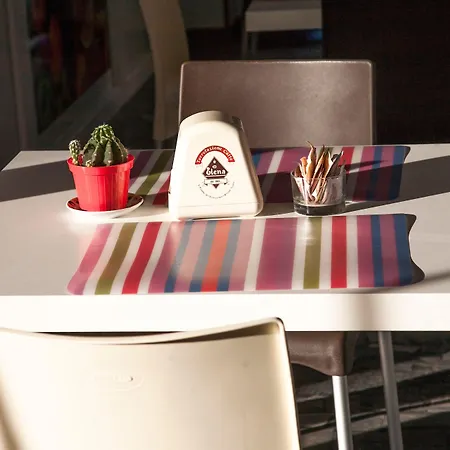 Riviera فندق سانريمو