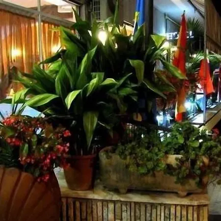 Szálloda Riviera 2*