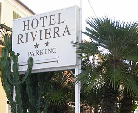 Ξενοδοχείο Riviera 2*