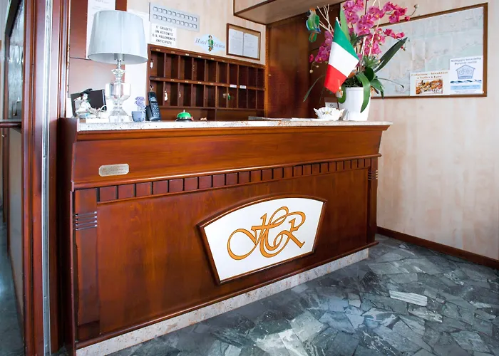 Hotel Riviera 2*